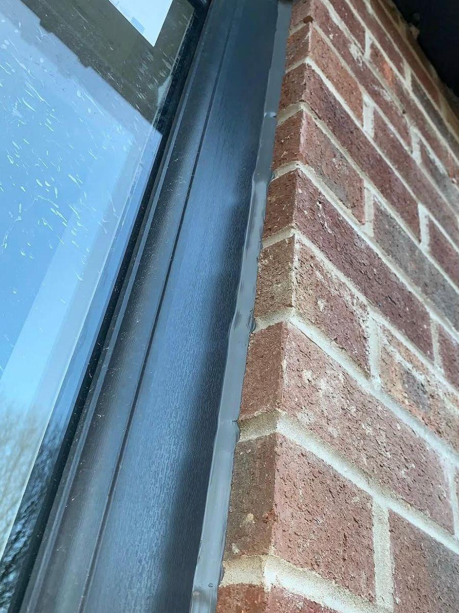 Precision sealant finishing